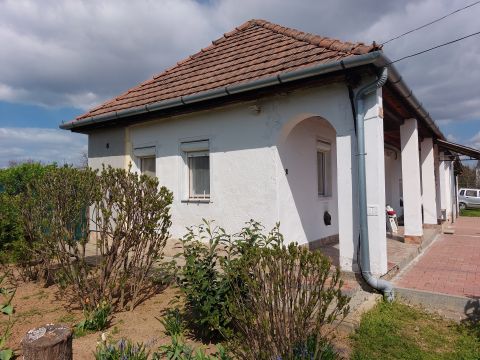 Eladó Ház 3178 Varsány , Táncsics út