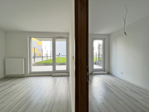 Eladó Lakás 1086 Budapest 8. kerület , Egyetemek szomszédságában: FIATAL PÁROKNAK ,DIÁKOKNAK EGYEDÜLÁLLÓKNAK, BEFEKTETŐKNEK