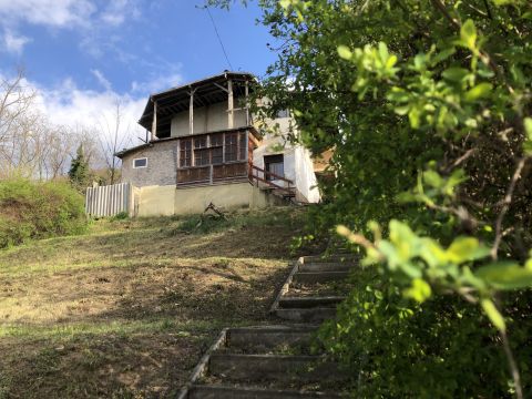Eladó Ház 2500 Esztergom 
