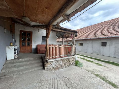 Eladó Ház 2375 Tatárszentgyörgy , Csendes utcában