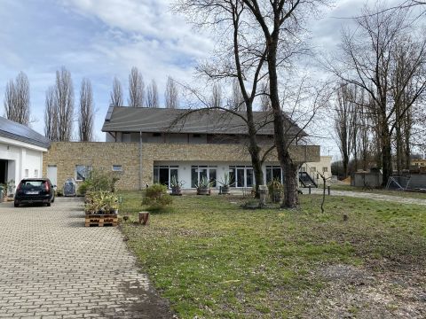 Eladó Vendéglátás 7773 Villány , Villányban, kiemelkedő borvidékünk központjában