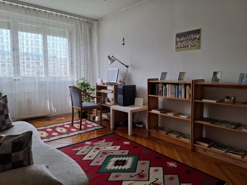 Eladó Lakás 1033 Budapest 3. kerület , Flórián tér közelében 3 szobás lakás