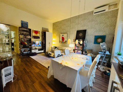 Eladó Lakás 1036 Budapest 3. kerület Kolosy tér közelében!