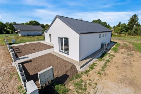 Eladó Ház 8080 Bodmér 