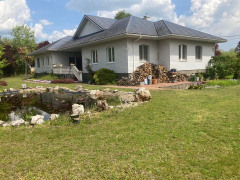Eladó Ház 2600 Vác 