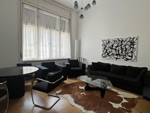 Kiadó Lakás 1051 Budapest 5. kerület , Bazilika közelében irodai és lakáscélra is kiváló