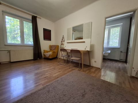 Kiadó Lakás 1138 Budapest 13. kerület Fiastyúk utca közelében, Kisállat költözhet a lakásba