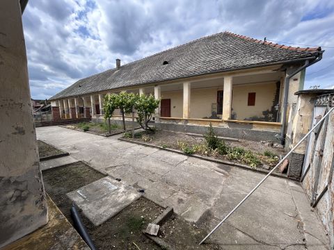 Eladó Ház 6521 Vaskút , Vaskút csendes utcájában