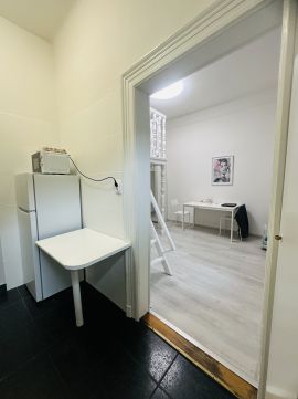Kiadó Lakás 1078 Budapest 7. kerület Kiadó, bútorozott garzon lakás a Hernád utcában lift nélkül