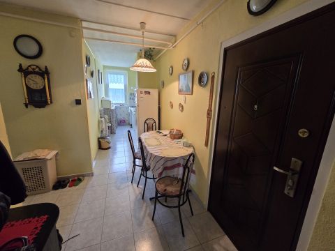 Eladó Lakás 8200 Veszprém 