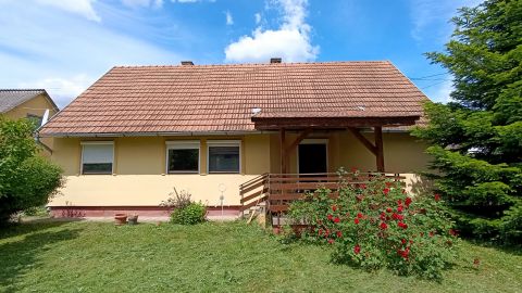 Eladó Ház 7785 Sátorhely , Vidéki ház