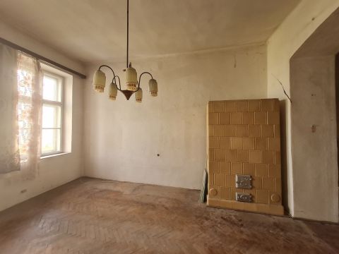 Eladó Lakás 1086 Budapest 8. kerület , ELTE Fűvészkert közelében - befektetők figyelem!