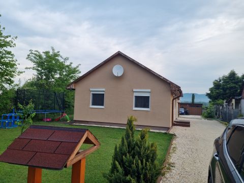 Eladó Ház 2510 Dorog 