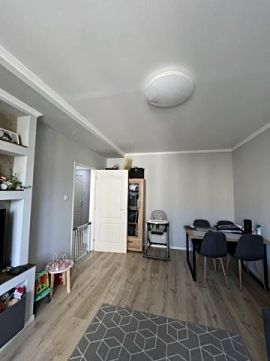 Eladó Lakás 1157 Budapest 15. kerület Zsókavár utcában, csendes, parkra néző lakás