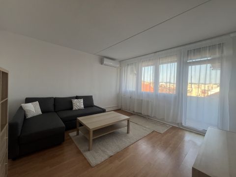 Kiadó Lakás 1132 Budapest 13. kerület , Visegrádi utcában, frissen felújított ,nagy erkélyes lakás