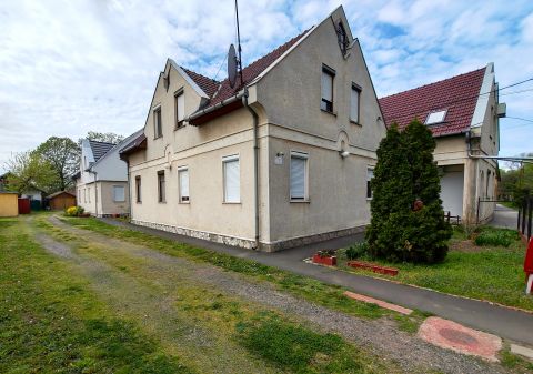 Eladó Lakás 5600 Békéscsaba , Belváros közelében