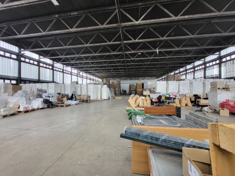 Kiadó Ipari 6800 Hódmezővásárhely , Hódmezővásárhely, kiadó ipari csarnok
