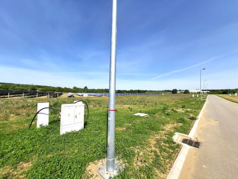 Eladó Telek 2100 Gödöllő , Összközműves ipari telkek