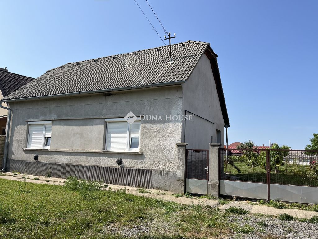 7135 Dunaszentgyörgy — 1/21