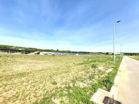Eladó Telek 2100 Gödöllő Összközműves ipari telkek