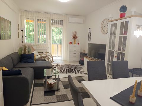 Eladó Lakás 7400 Kaposvár 