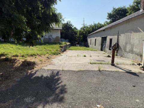 Eladó Ipari 7675 Bakonya 