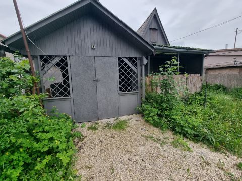 Eladó Ház 2252 Tóalmás , Gyógyfürdőhöz közel