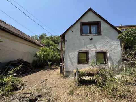 Eladó Telek 7635 Pécs 