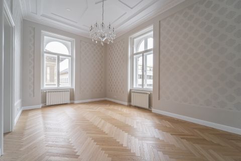 Eladó Lakás 1062 Budapest 6. kerület Különleges kivitelezésű palotalakás a Kodály Köröndön!!!