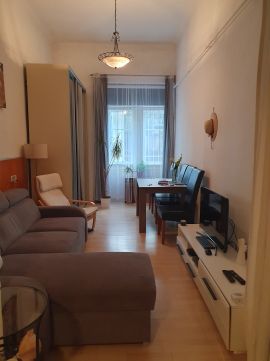 Eladó Lakás 1076 Budapest 7. kerület , centrumhoz közeli de csendes