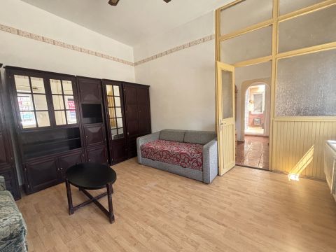 Eladó Lakás 1045 Budapest 4. kerület AZONNAL KÖLTÖZHETŐ KÉT LAKÁS