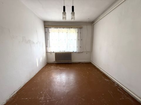 Eladó Ház 2235 Mende Nyugalomra vágyik? Eladó családi ház Mendén, csendes utcában