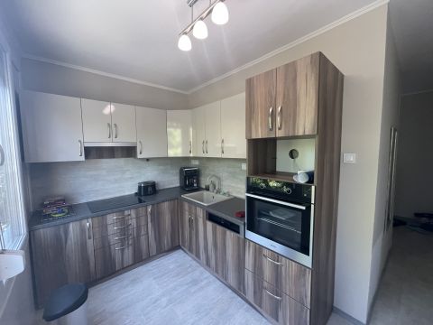 Eladó Lakás 7200 Dombóvár , Városközpont
