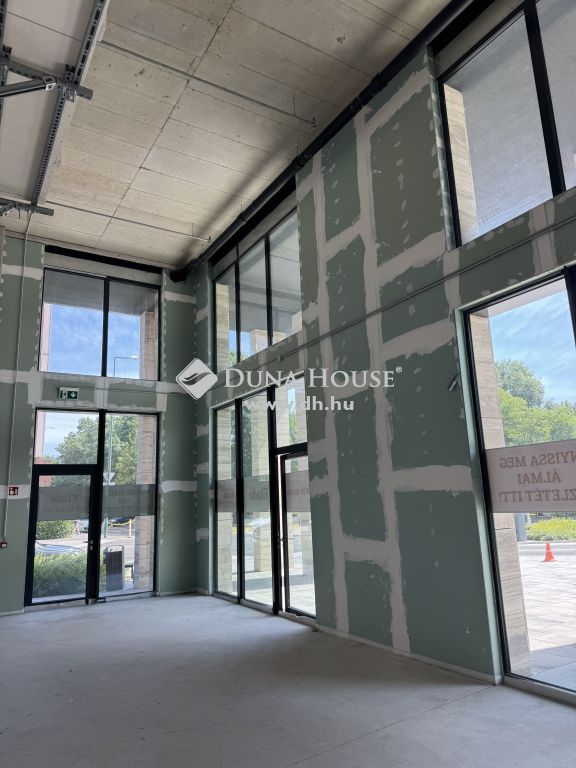 1133 Budapest 13. kerület , Frekventált helyen 82 m2 prémium eladó üzlethelység — 1/6