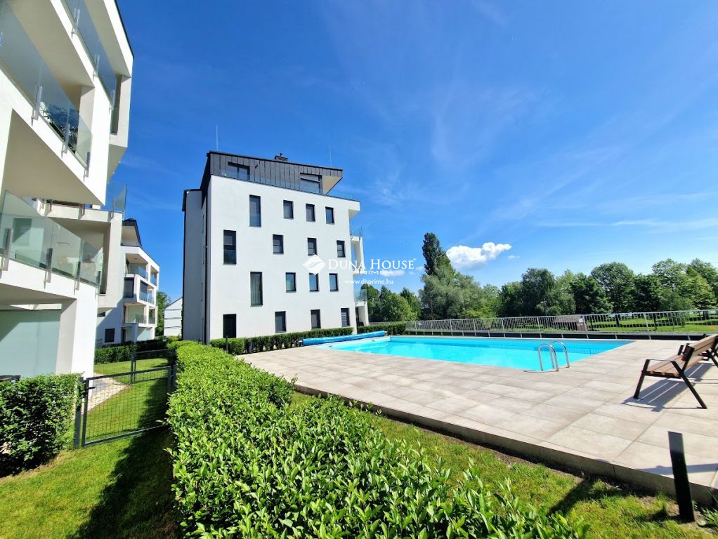 Eladó lakás, Keszthely