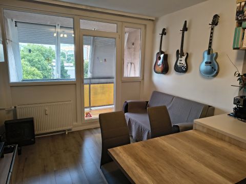 Eladó Lakás 7632 Pécs 