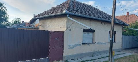 Eladó Ház 5440 Kunszentmárton 5440 Kunszentmárton, Csendes