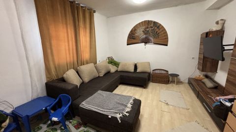 Eladó Ház 8420 Zirc , Központi részén