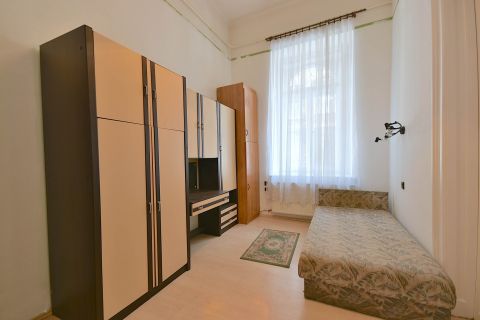 Eladó Lakás 1087 Budapest 8. kerület 