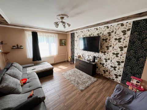Eladó Ház 2433 Sárosd , Sárosdi piac közelében