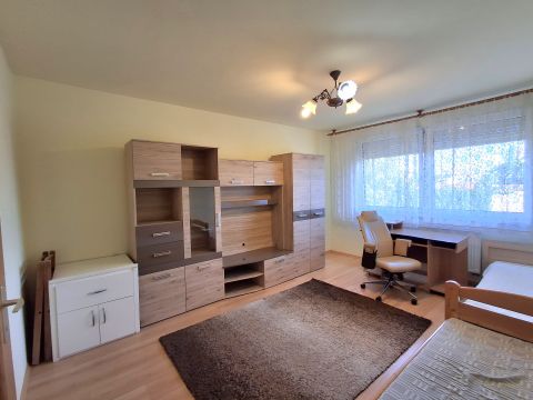 Kiadó Lakás 4025 Debrecen Piac utca közelében