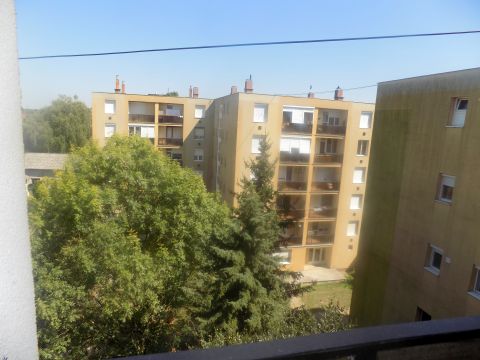 Eladó Lakás 7400 Kaposvár , Sportcsarnok közelében lakás eladó