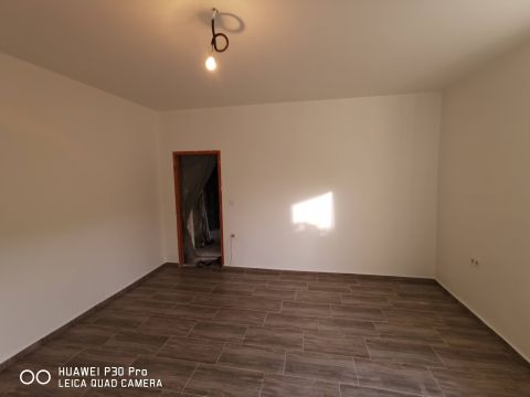 Eladó Ház 6133 Jászszentlászló 