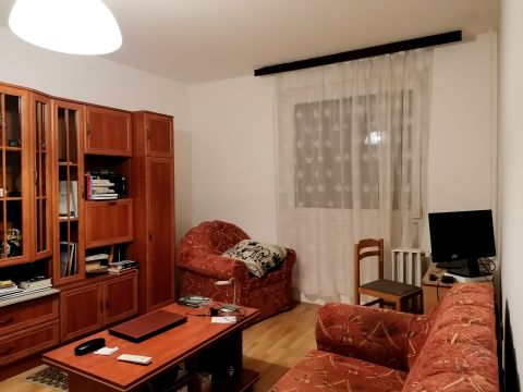Eladó Lakás 7636 Pécs ,  Pécs-Kertváros