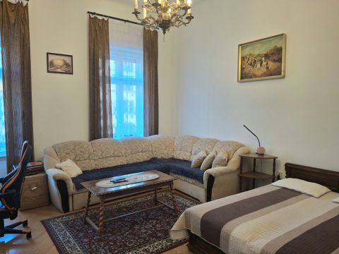 Eladó Lakás 1072 Budapest 7. kerület 