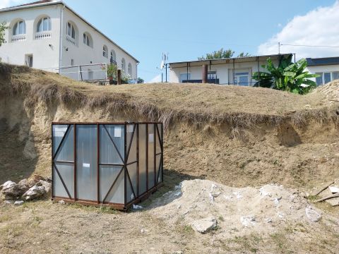 Eladó Telek 2800 Tatabánya Városközeli, megosztható telek közművekkel
