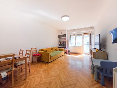 Eladó Lakás 1111 Budapest 11. kerület , BME közelében felújított lakás