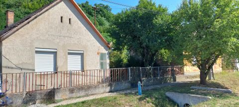 Eladó Ház 7341 Csikóstőttős 