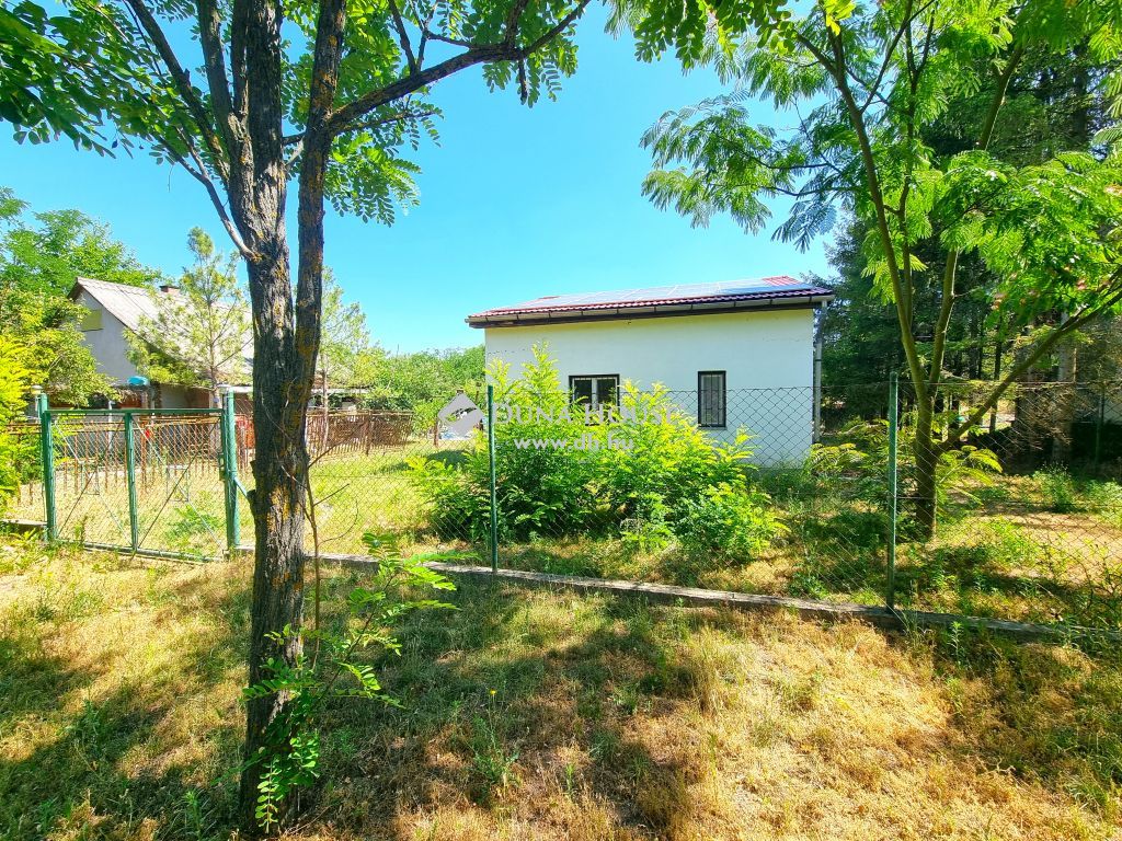 6096 Kunpeszér , Külterületen — 1/14