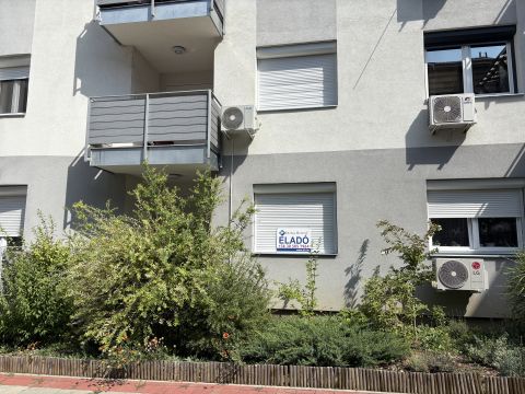 Eladó Lakás 8300 Tapolca , Május 1 utca 